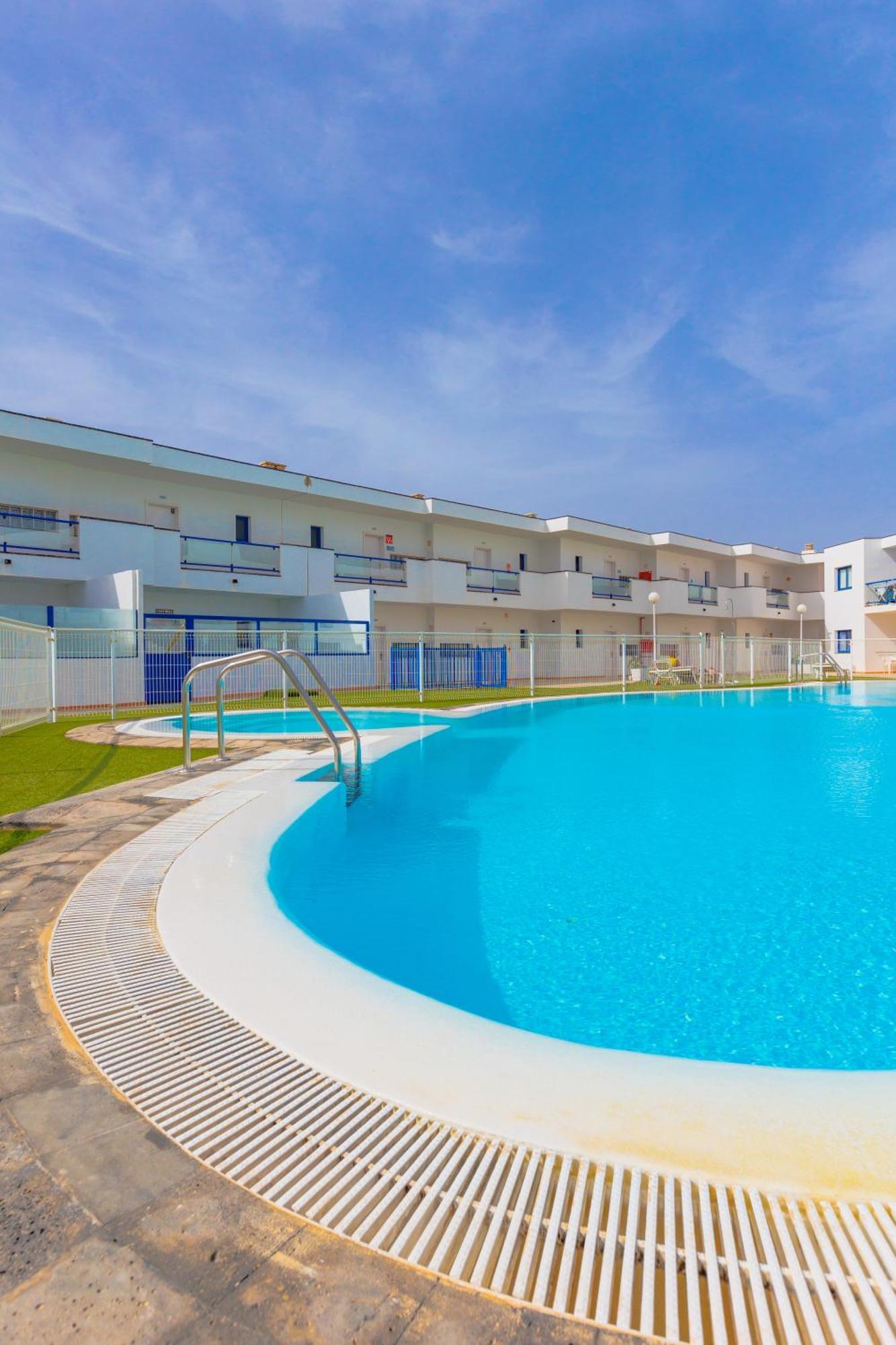 Astarita Sun Apartment Коста Калма Екстериор снимка