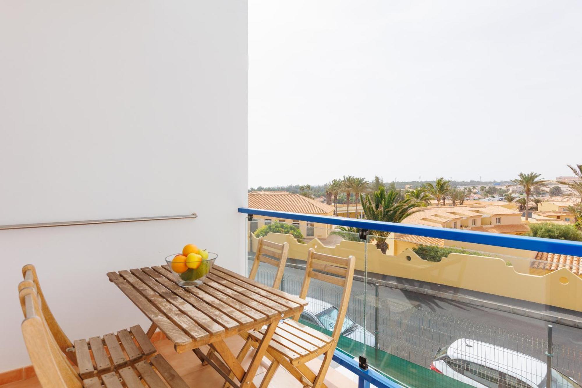 Astarita Sun Apartment Коста Калма Екстериор снимка