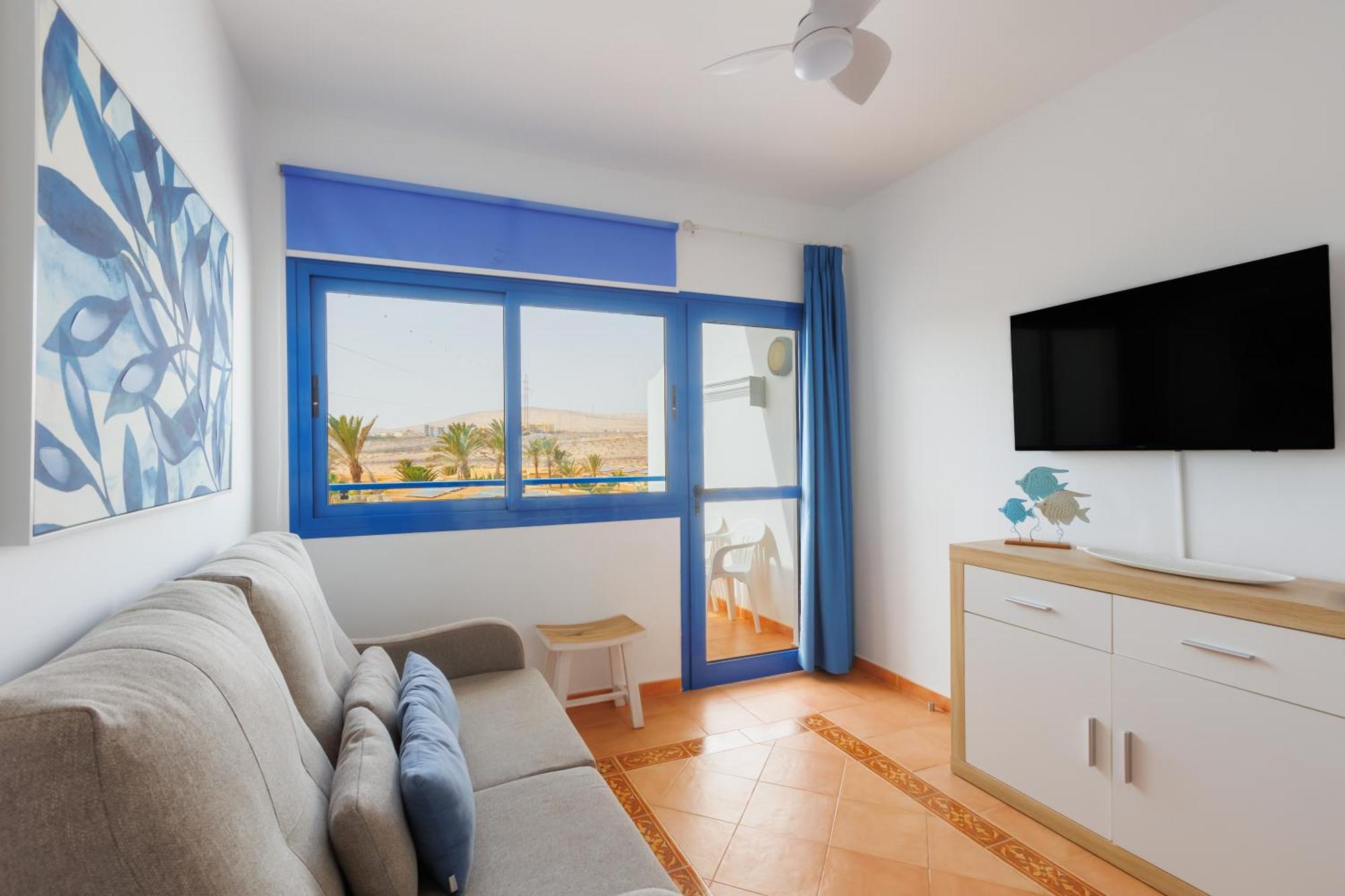 Astarita Sun Apartment Коста Калма Екстериор снимка