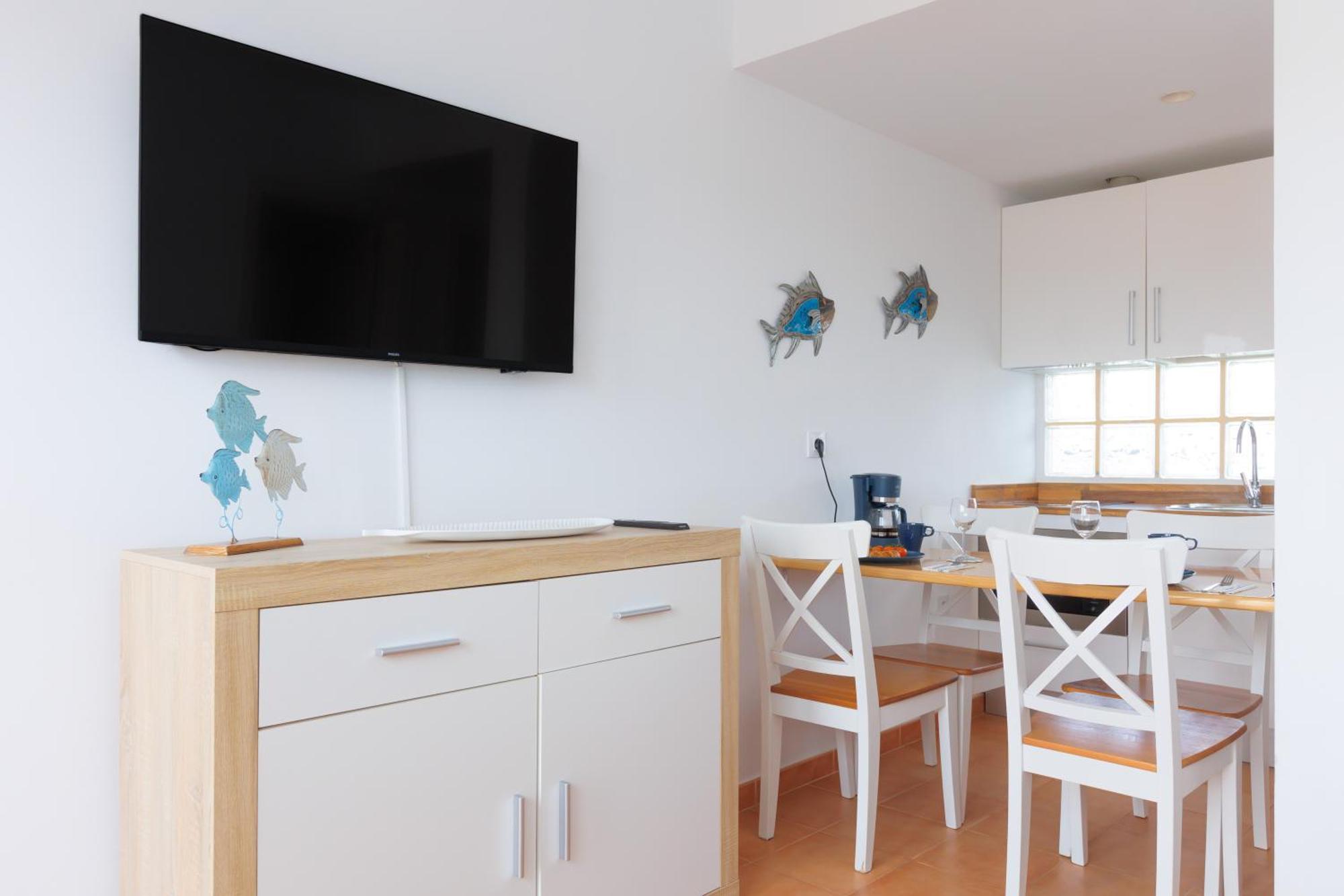 Astarita Sun Apartment Коста Калма Екстериор снимка