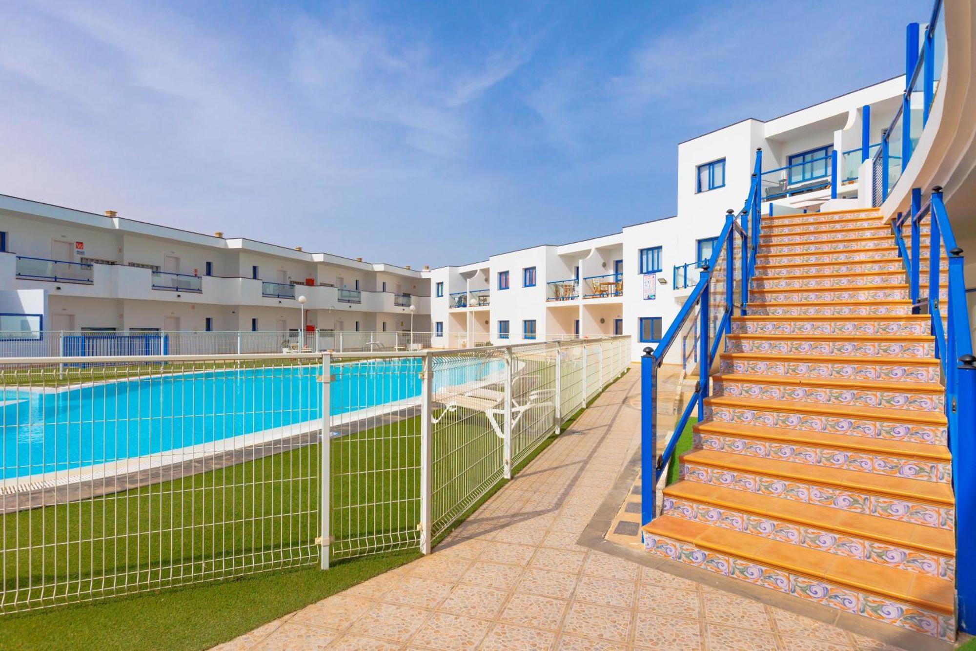 Astarita Sun Apartment Коста Калма Екстериор снимка